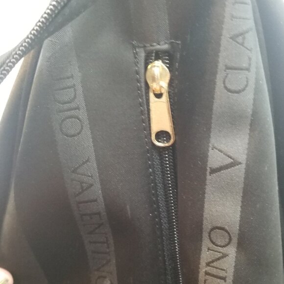 CLAUDIO VALENTINO PARIS Convertable Black Shoulder Satin bag-backpack - Picture 6 of 9